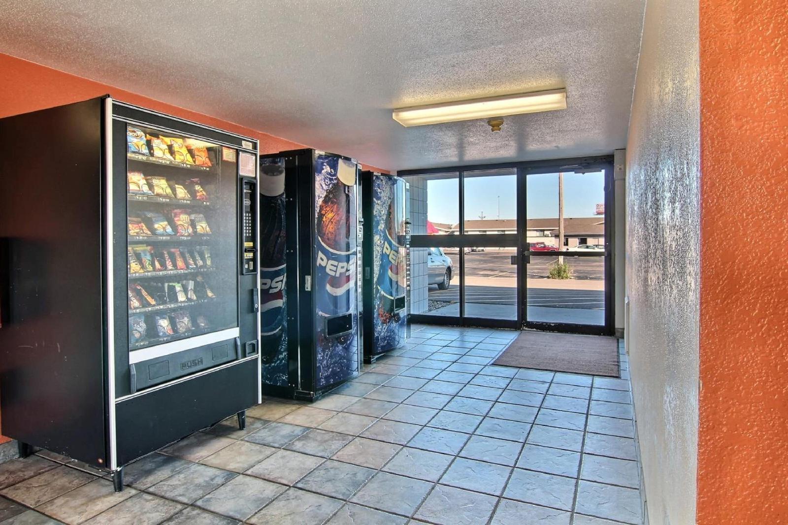 Motel 6 Fargo