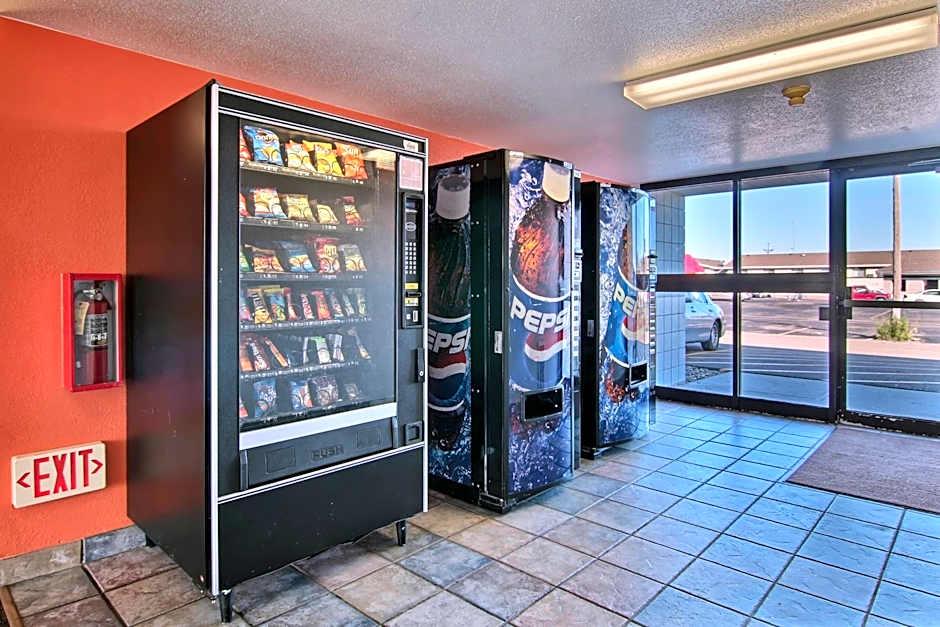 Motel 6 Fargo