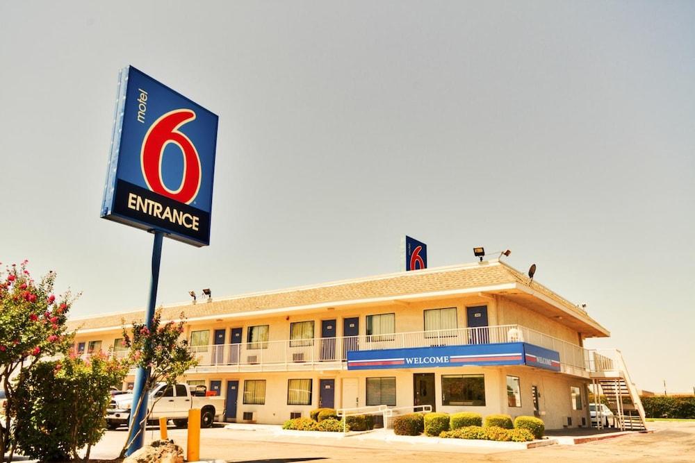 Motel 6 Dallas Irving