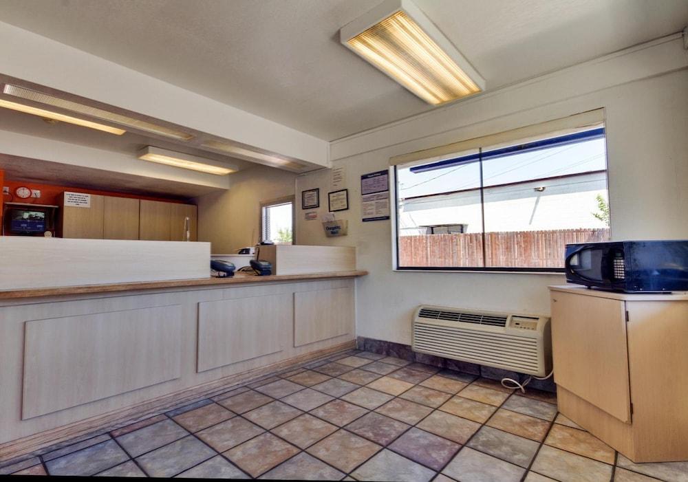 Motel 6 Dallas Irving