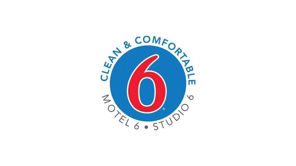 Motel 6 Dallas Irving