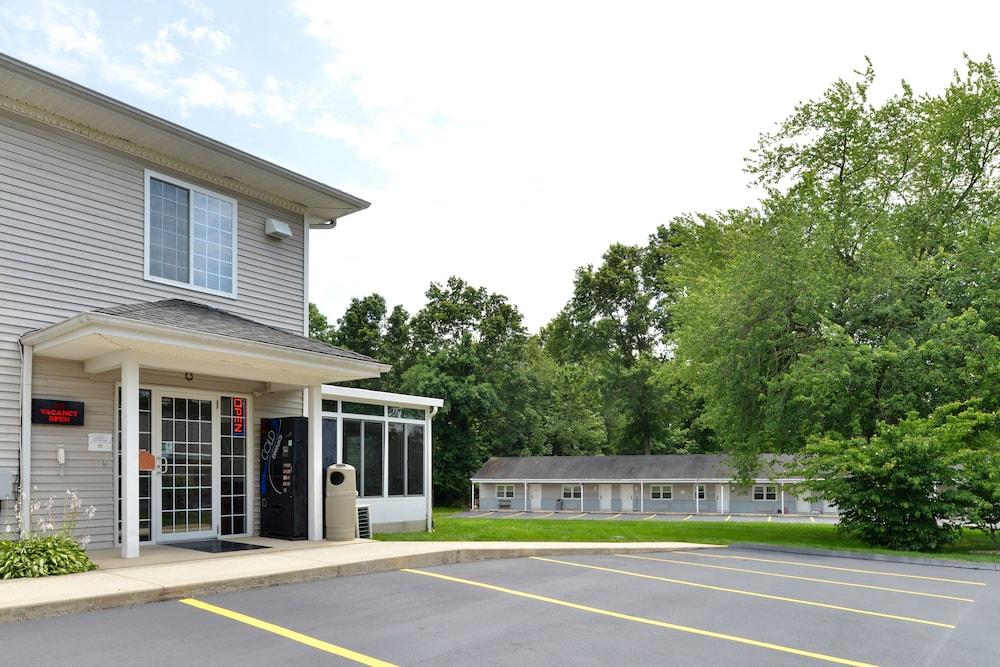 Tower Inn and Suites