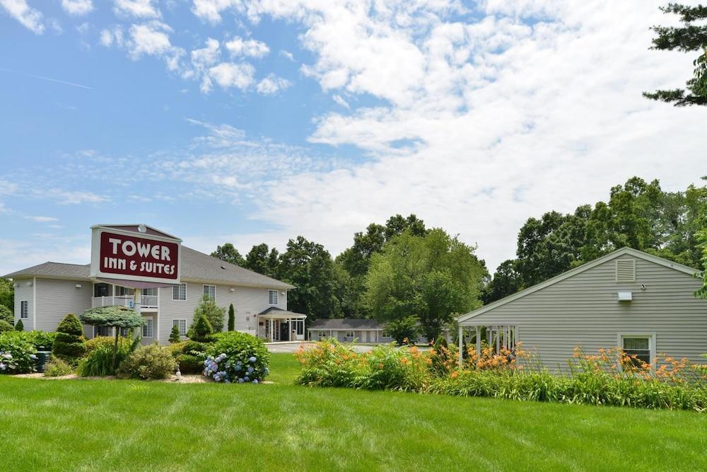 Tower Inn and Suites
