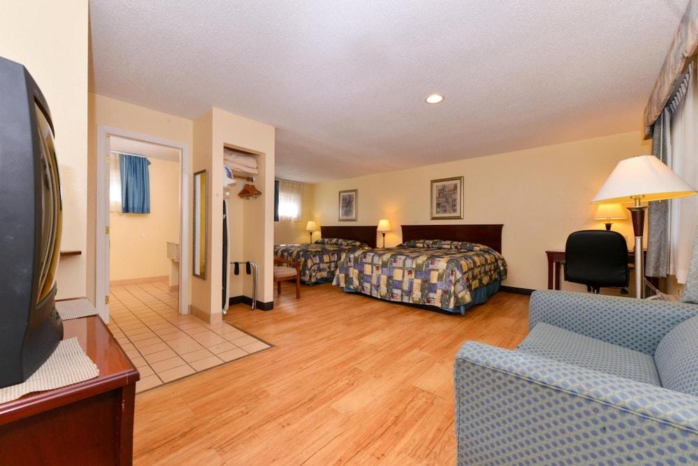 Tower Inn and Suites