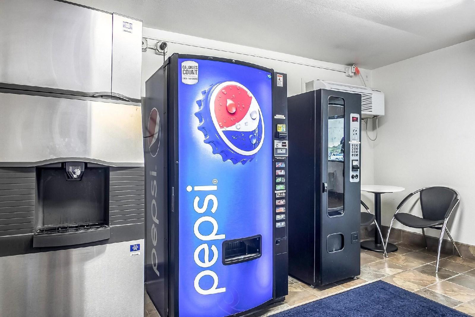 Motel 6 Janesville
