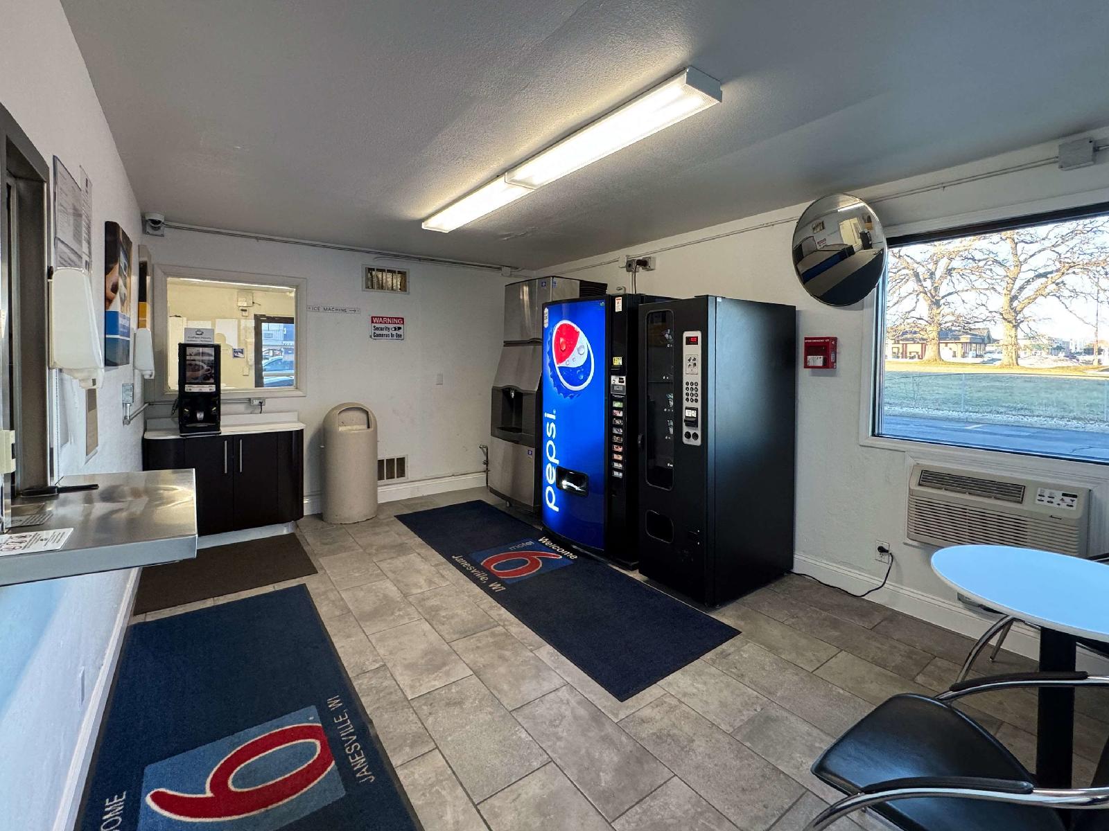 Motel 6 Janesville