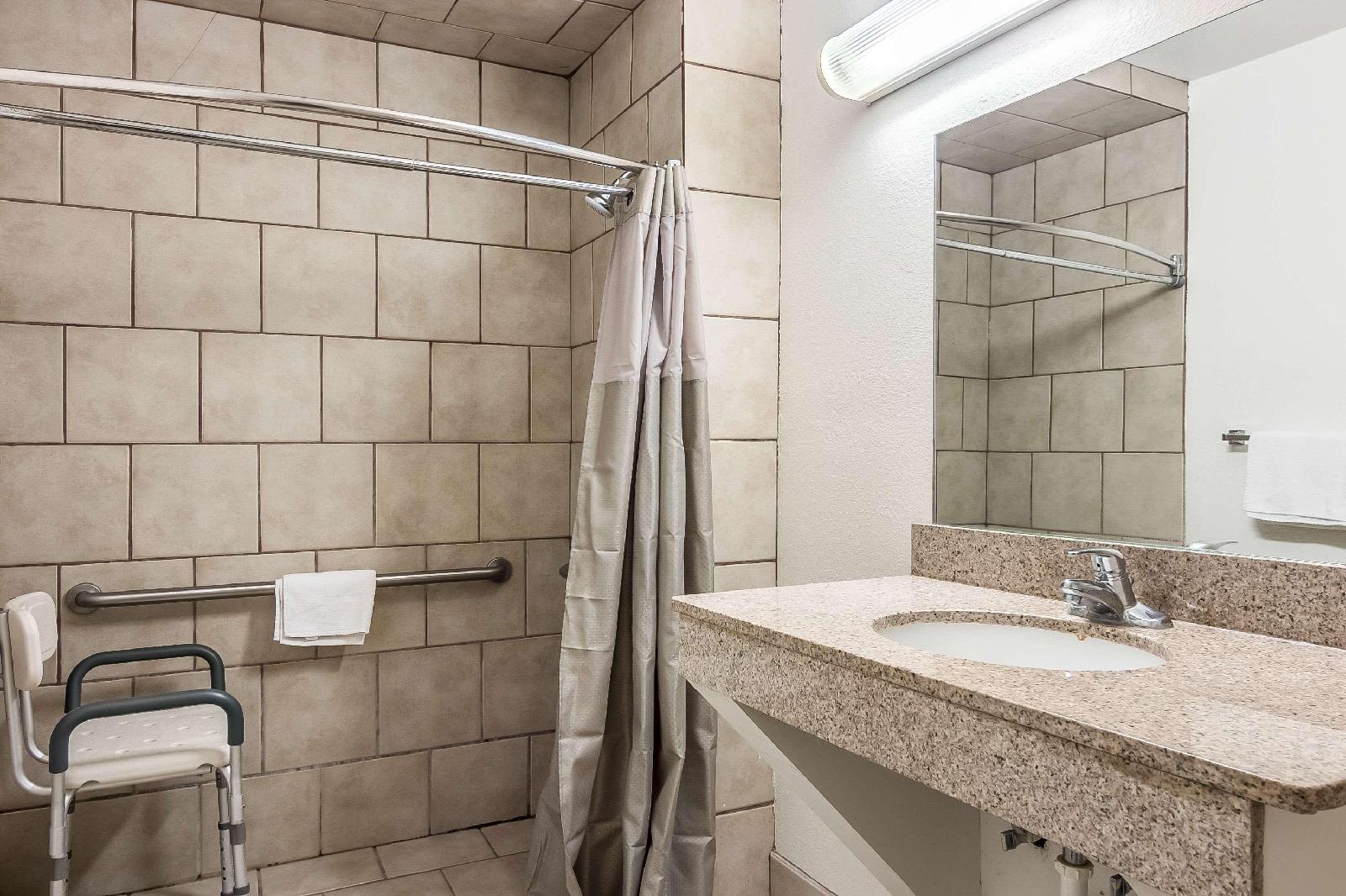 Motel 6 Janesville