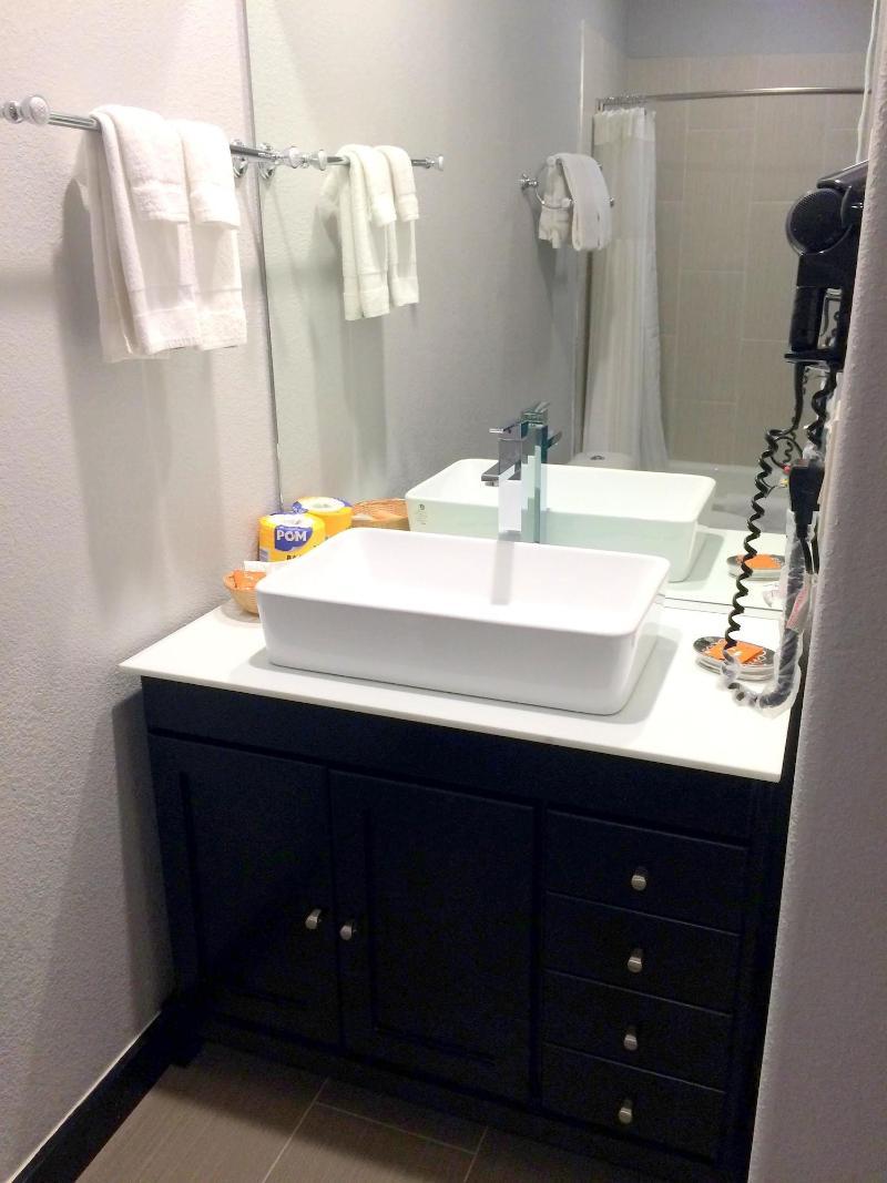 America's Best Inns & Suites Merced