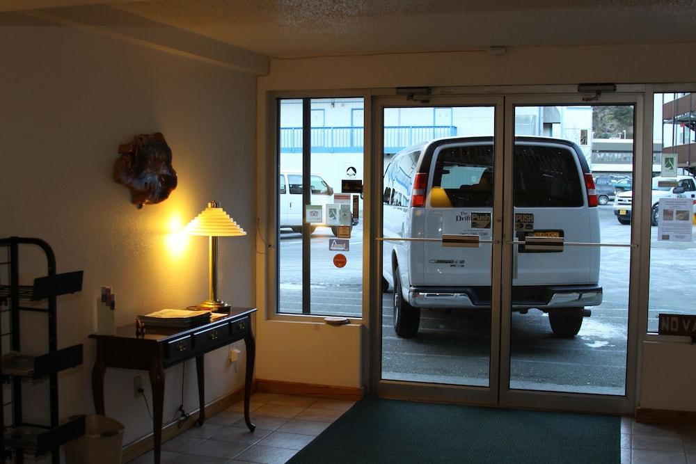 The Driftwood Hotel