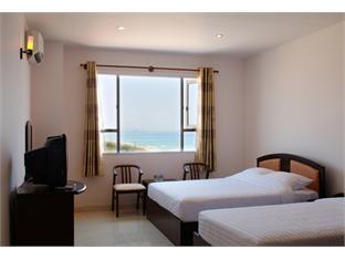 Long Beach Hotel