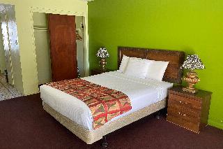 Desert Grove Inn And Suites
