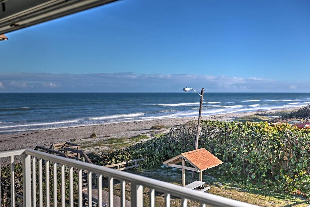 Tuckaway Shores Oceanfront Resort
