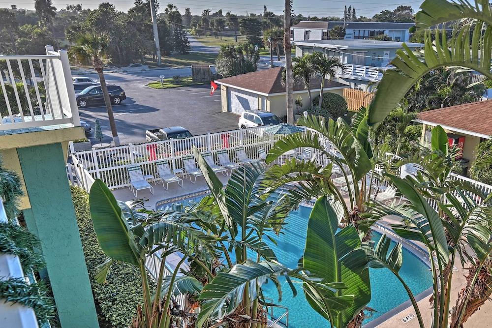Tuckaway Shores Oceanfront Resort