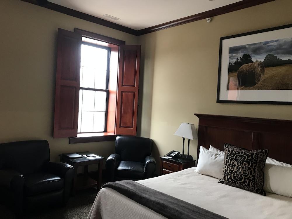 Eldridge Hotel