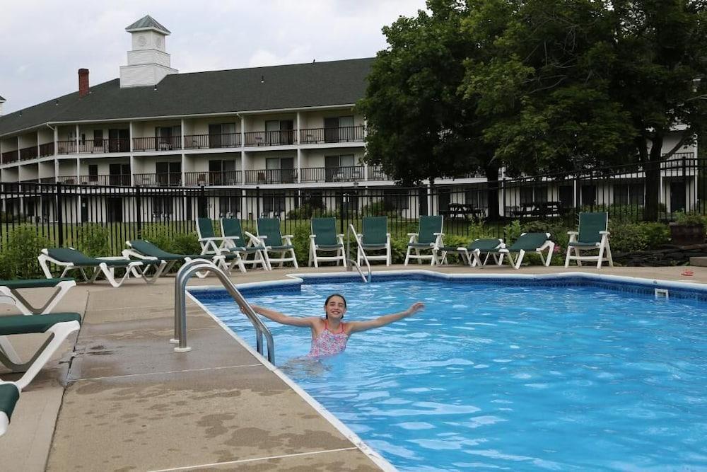 Fairbanks Inn