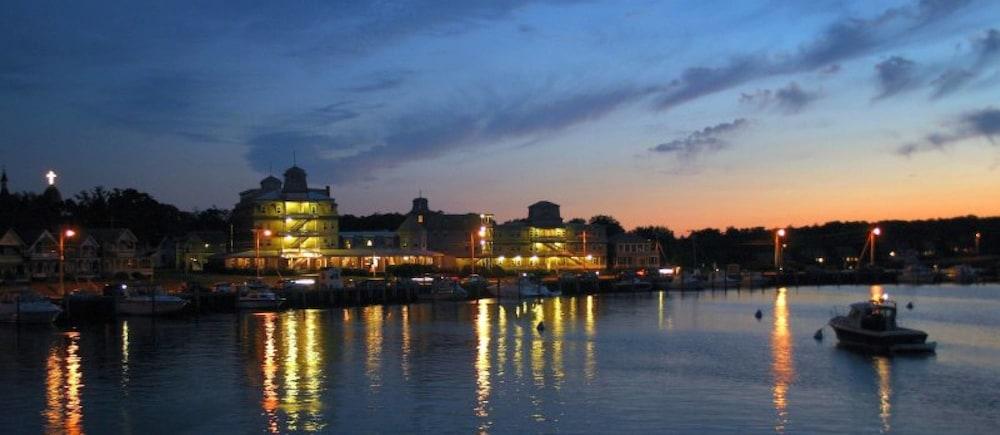 Martha's Vineyard Hotel