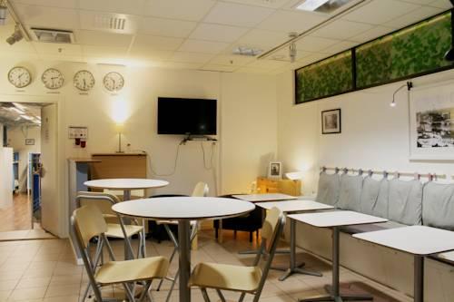 City Lodge Hostel
