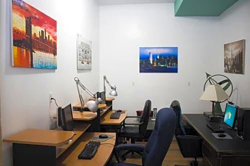 New York Moore Hostel