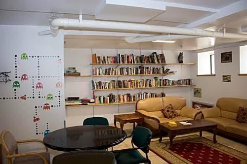 New York Moore Hostel
