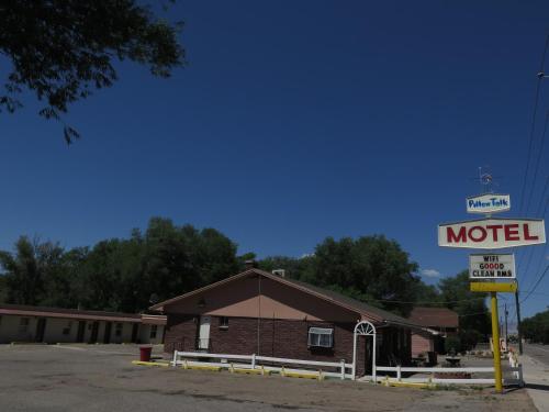 Pillow Talk Motel