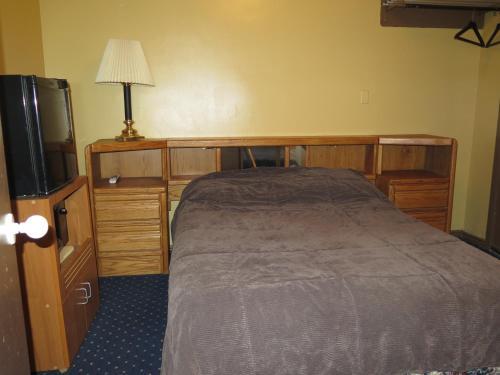 Pillow Talk Motel