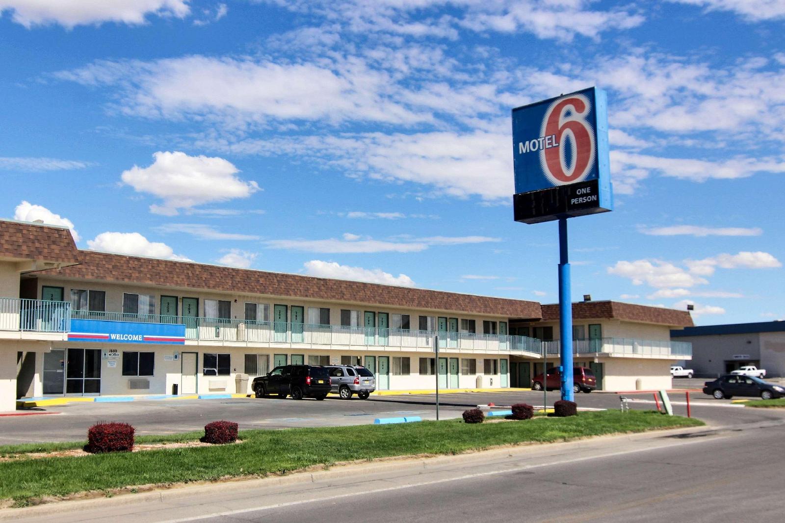 Motel 6 Farmington