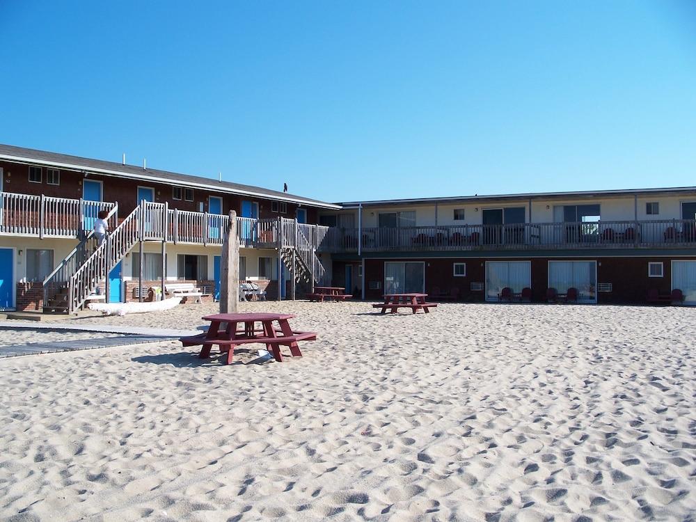 Blue Sea Motor Inn