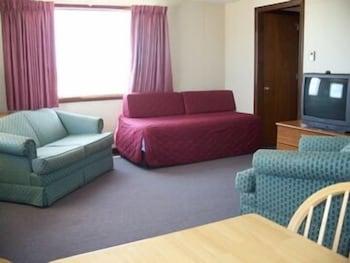 Blue Sea Motor Inn