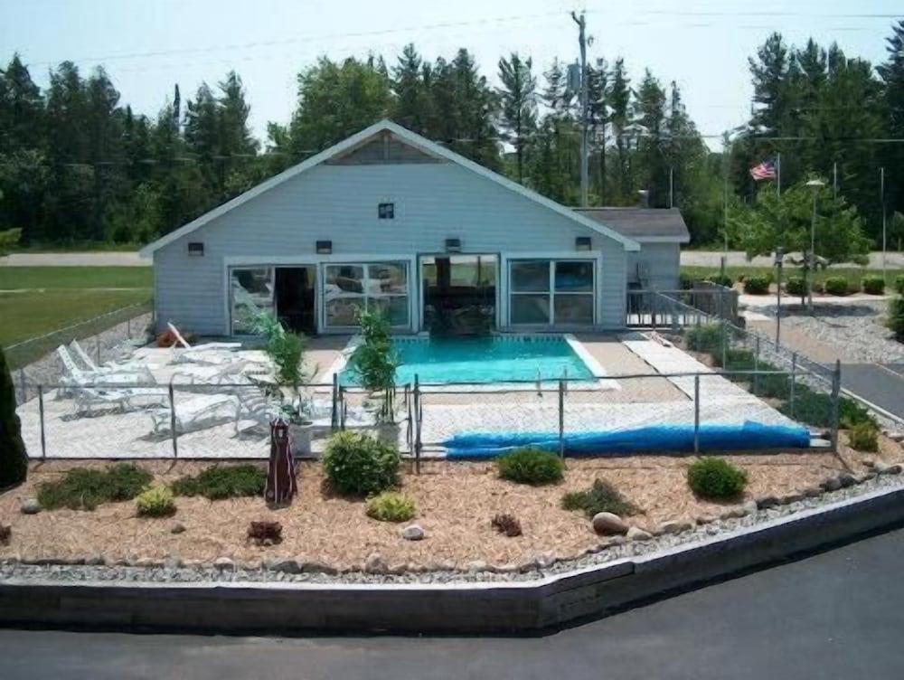 Bell's Melody Motel