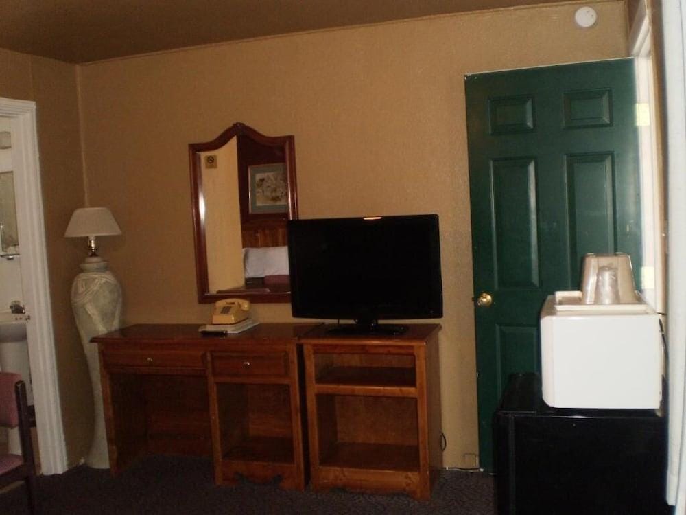 Classic Inn Motel