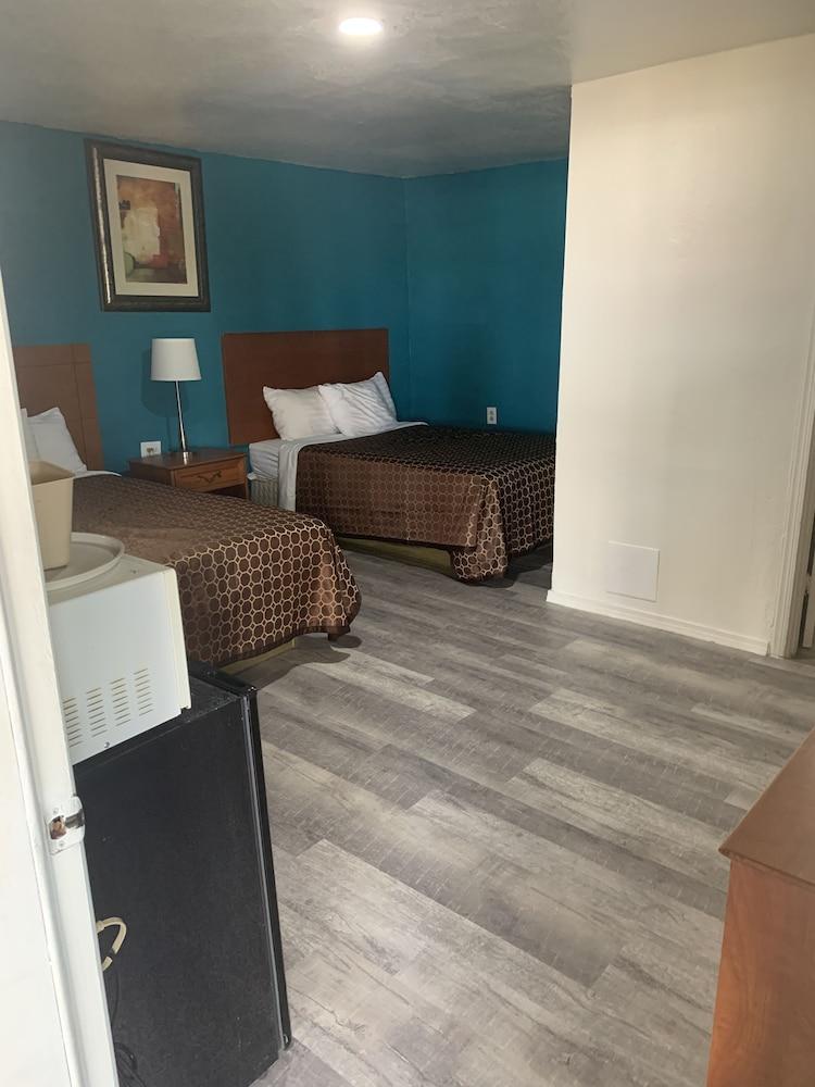 Classic Inn Motel