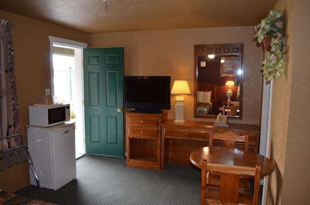 Classic Inn Motel