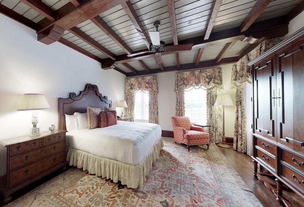The Cloister at Sea Island