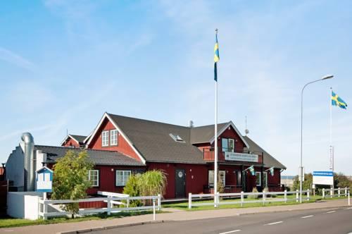 Byxelkroks Marina Sea Resort