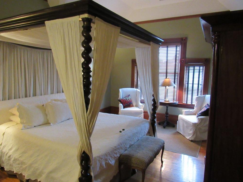 Carter House Inns
