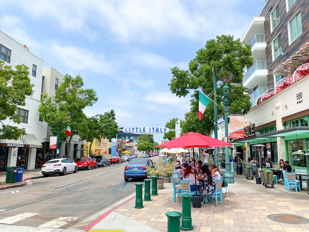 ITH Adventure Hostel San Diego