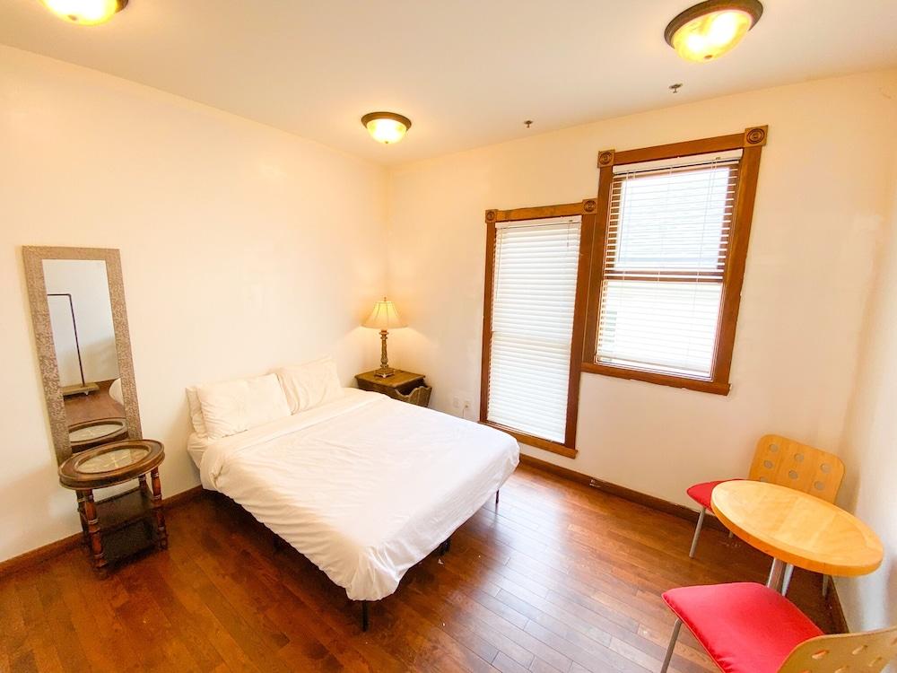 ITH Adventure Hostel San Diego