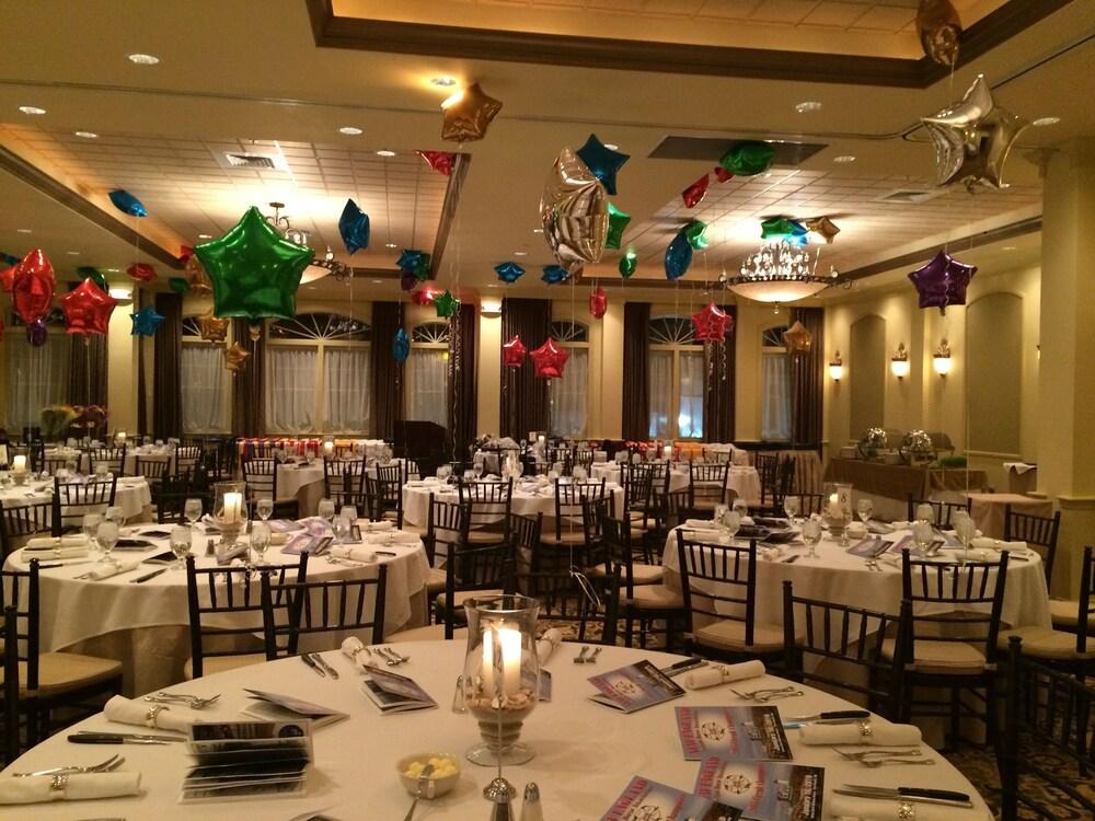Union Bluff Hotel