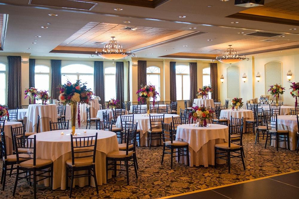 Union Bluff Hotel
