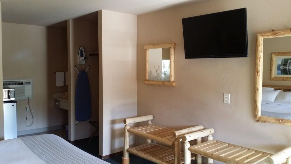 Wildwood Inn