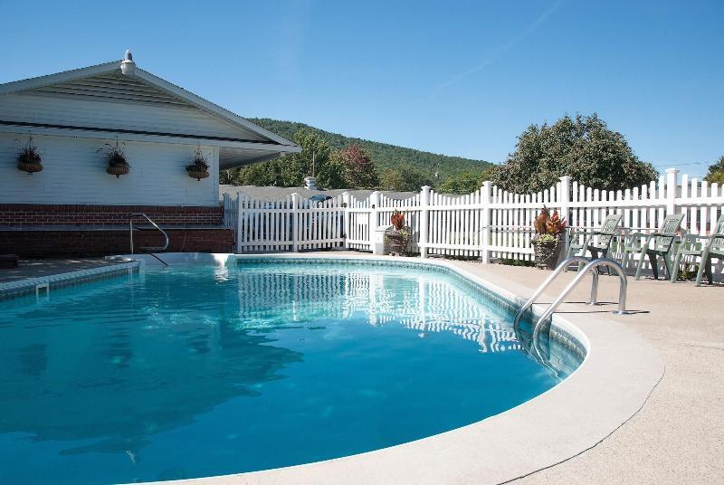 Top Notch Inn