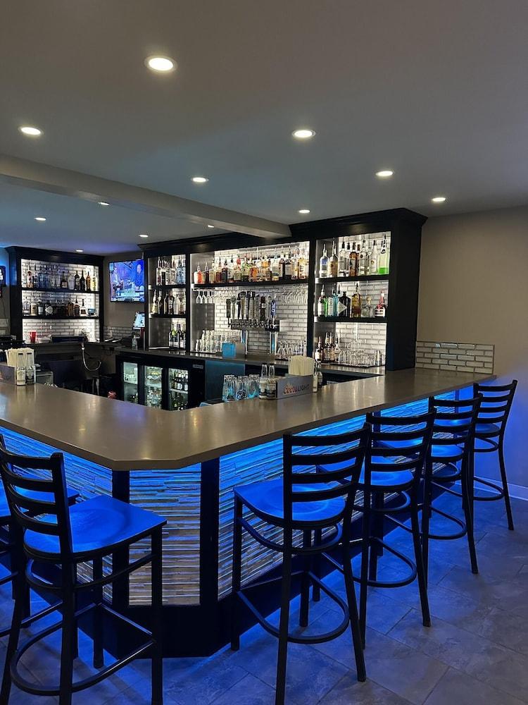 Top Notch Inn