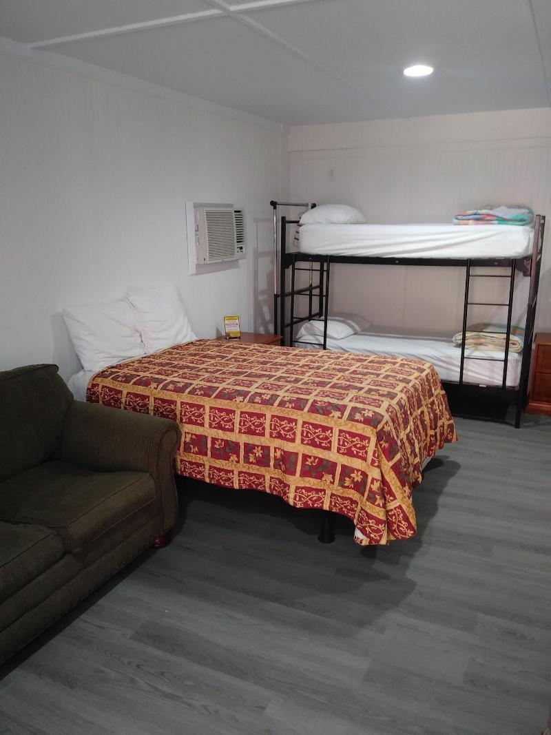 Aqua View Motel