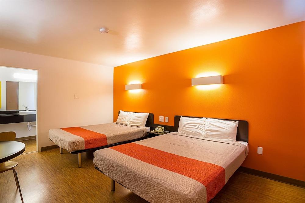 Motel 6 Ellensburg