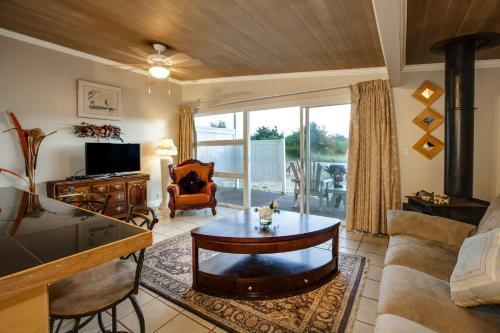 Beachwood Condos & Resort