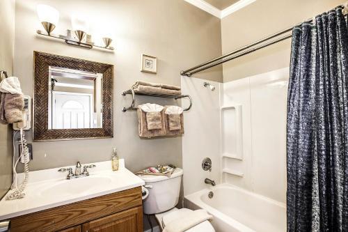 Beachwood Condos & Resort