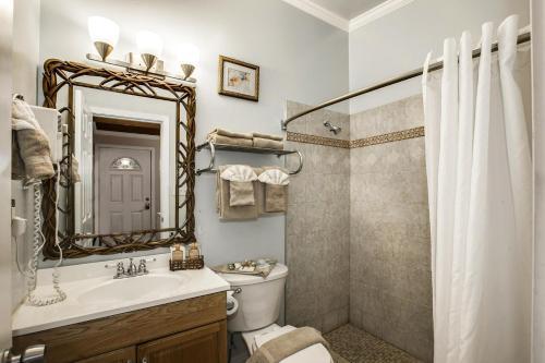Beachwood Condos & Resort