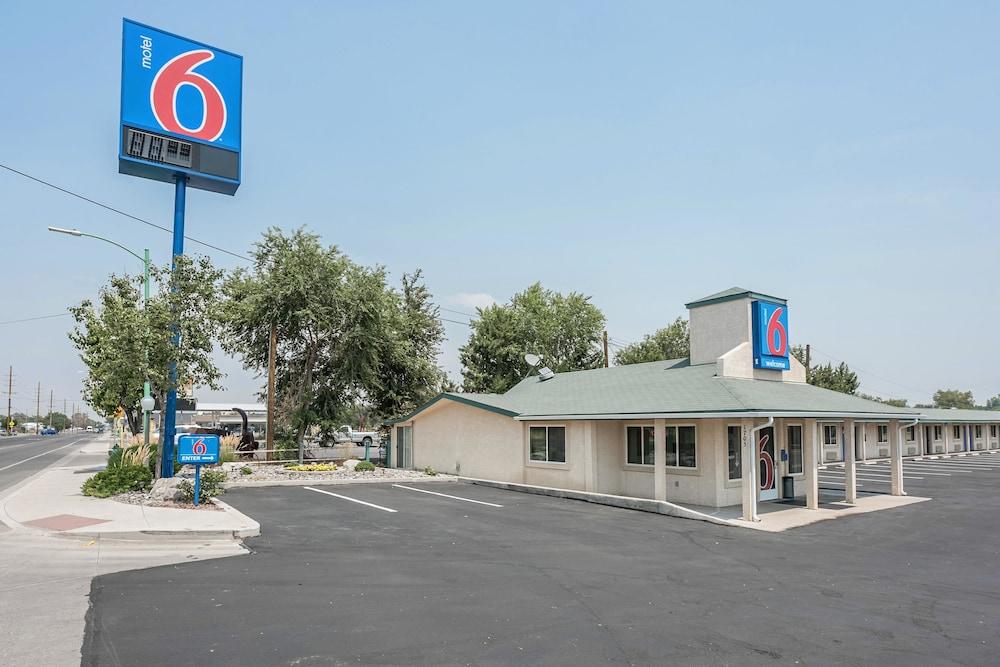 Motel 6 Fallon
