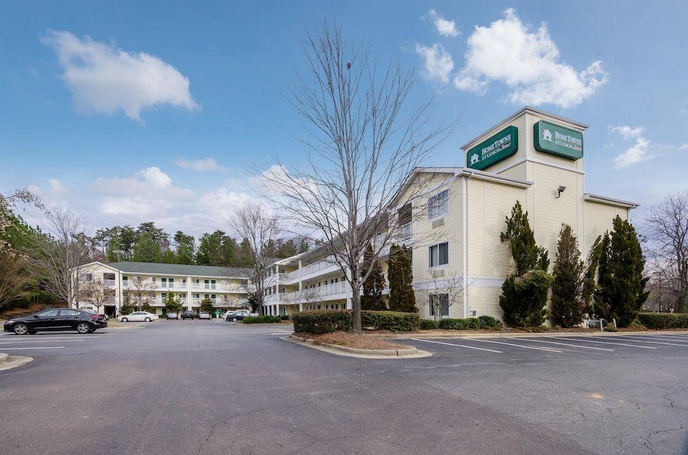 HomeTowne Studios Winston-Salem - University Pkwy