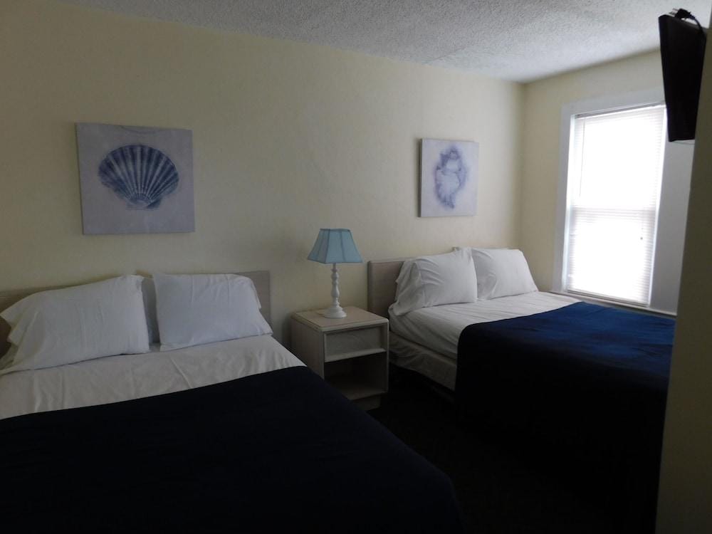 Ocean Breeze Hotel